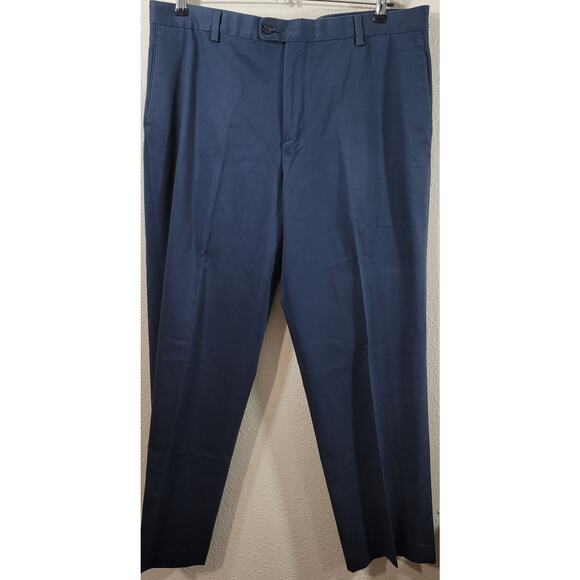 Kirkland Navy Blue Flat Front Dress Pants Size 40 Lightweight Straight Leg Soft - Picture 2 of 8